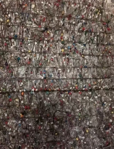 长期出售三色瓶砖，杂色瓶砖