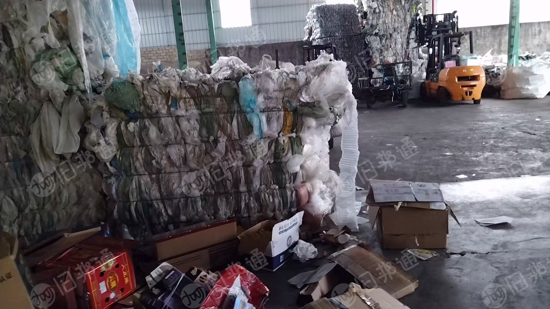 出售干造花高压膜废料，不含填充的，现货10来吨