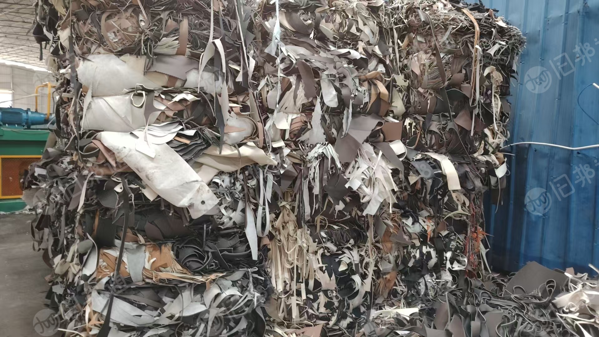 出售PVC汽车革废料，环保的，现货1挂车，月供70/80吨