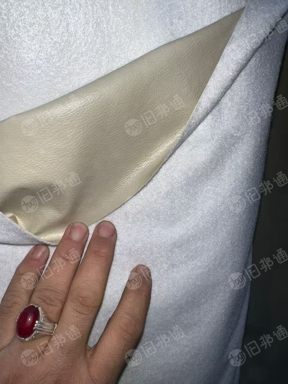 回收库存皮革，pvc皮革，无门幅克重要求，做外贸订单用