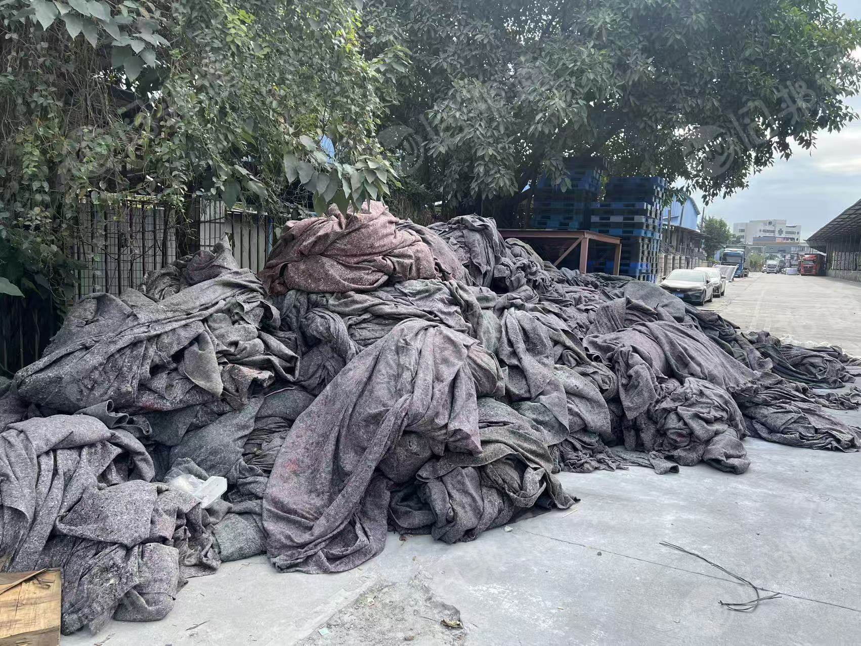 长期出售旧毛毡，物流园的保温被，现货十几吨，在广东广州