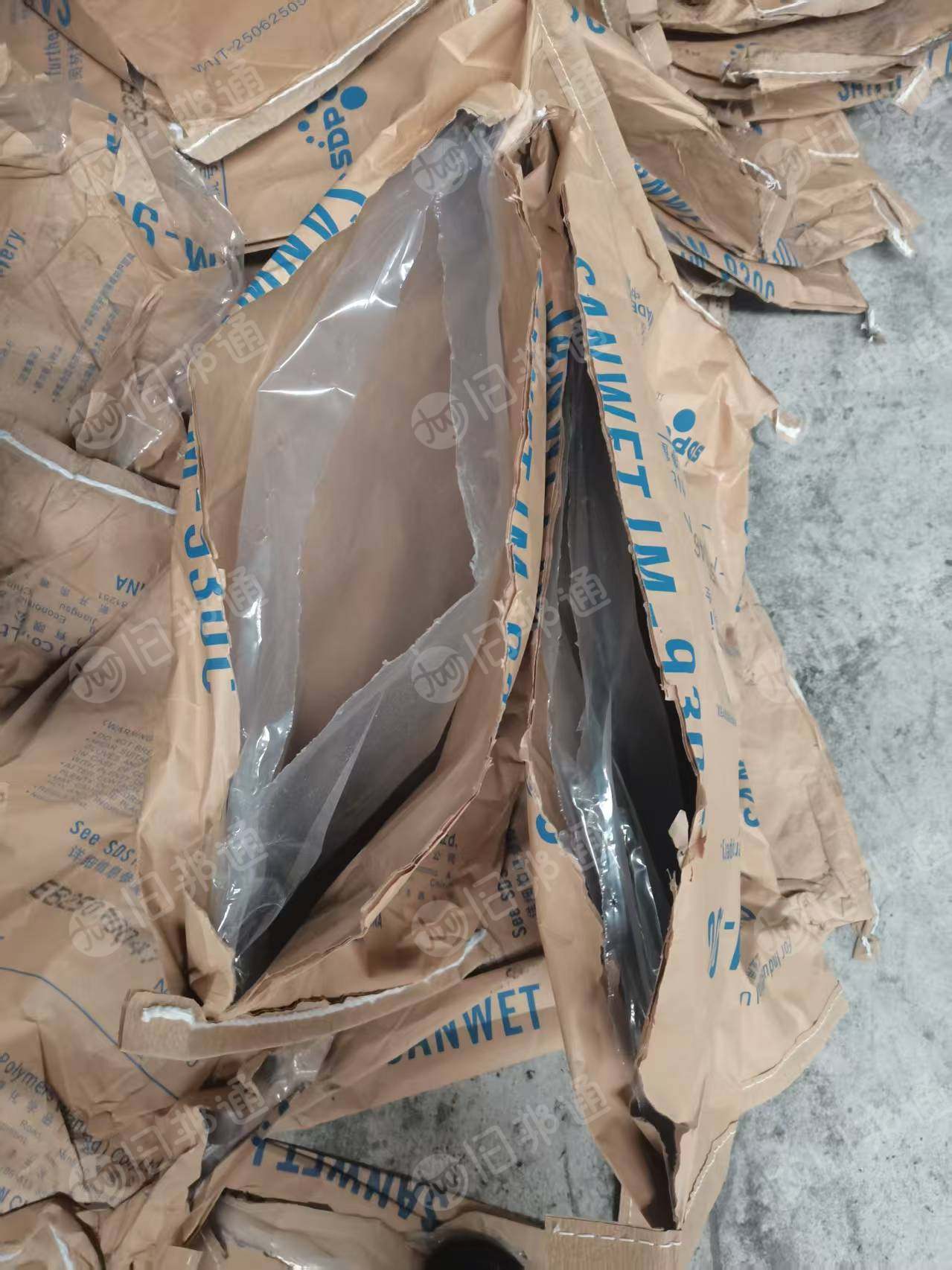 长期出售废牛皮纸袋，装高分子的，里层是pe膜