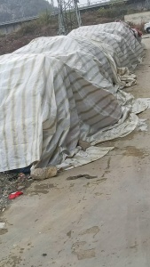 长期出售旧衣服黑料，旧衣服，鞋子都在里面，可做燃烧料用，现货80吨，在贵州贵阳