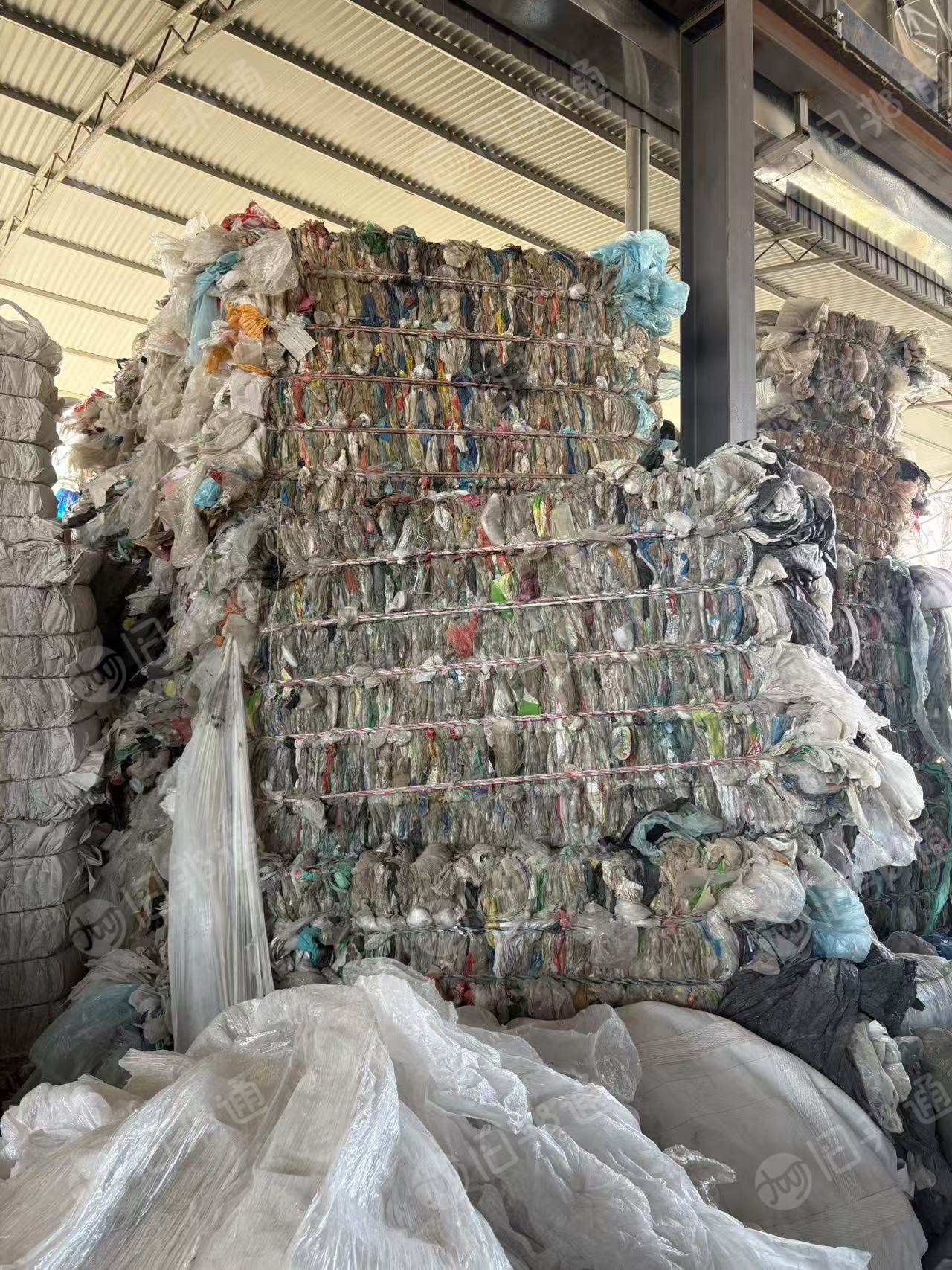 长期大量回收塑料炼油料，机头料，高低压膜，杂膜