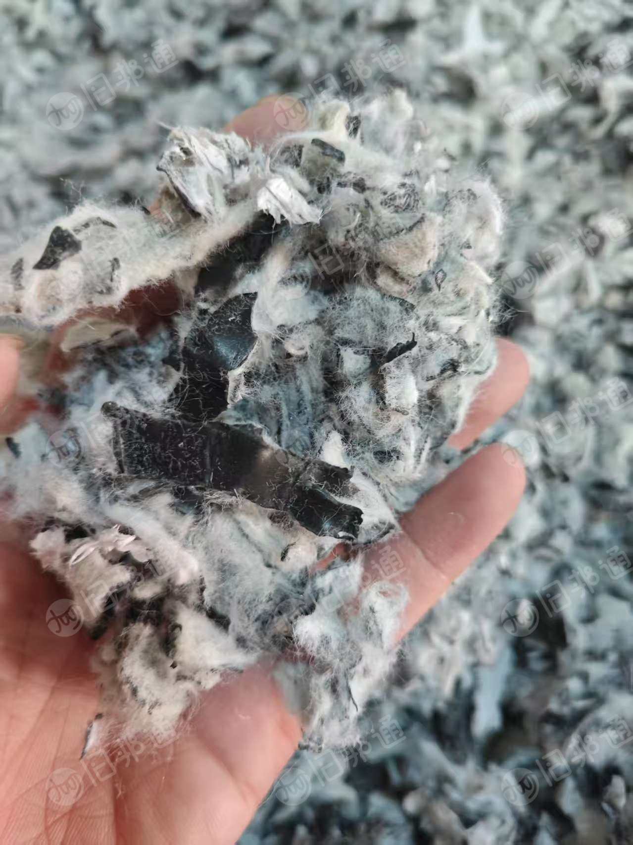 长期出售PE复合PET废料，每月100吨左右，造粒  压注  炼油  烧火发电 都可以