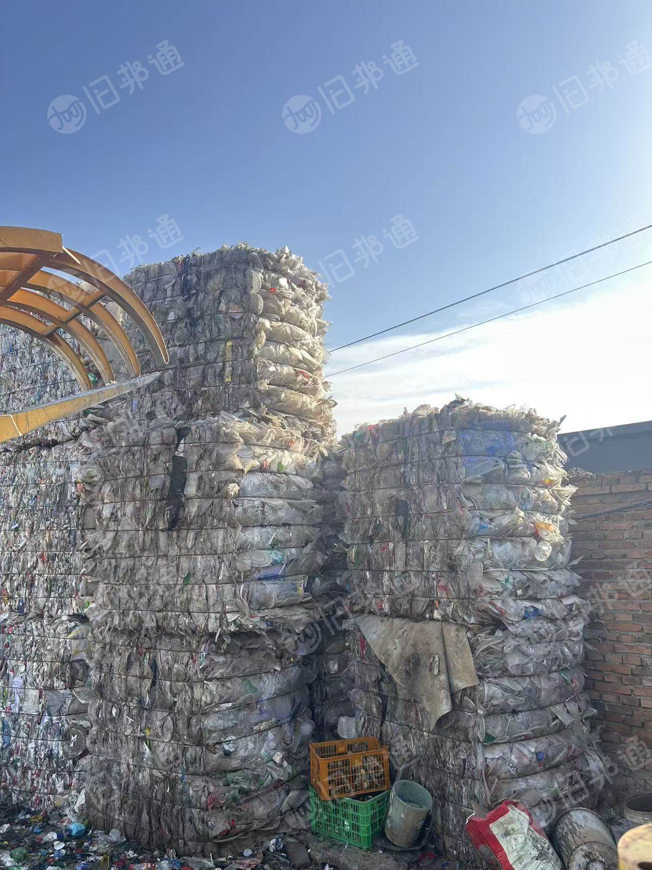 出售pp餐盒压块，现货30吨，含有少量奶茶杯