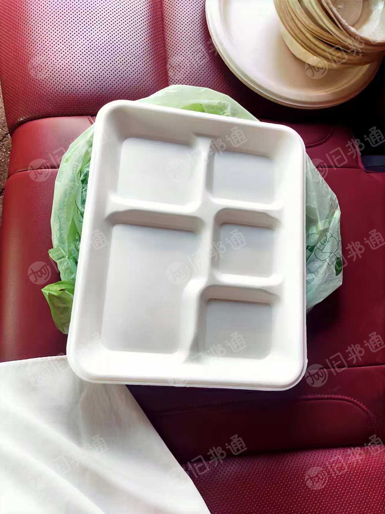 长期出售原木浆餐盒纸切边料，白色和本色分开打包