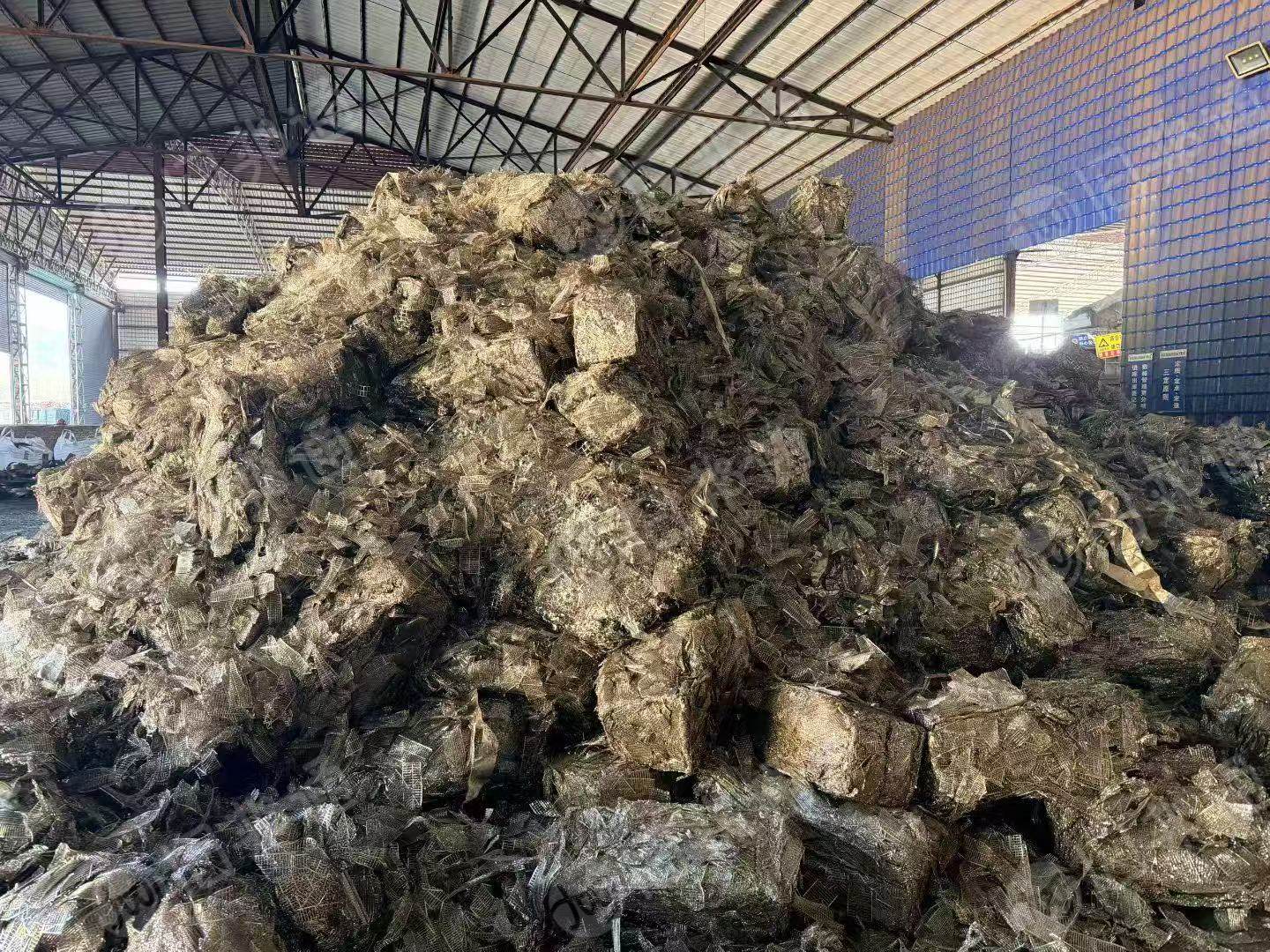 出售退铜后的铁针和退铜后的支架铁，现货几十吨