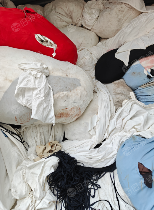 长期出售氨纶废布，锦氨废布，统货走，现货13米一车