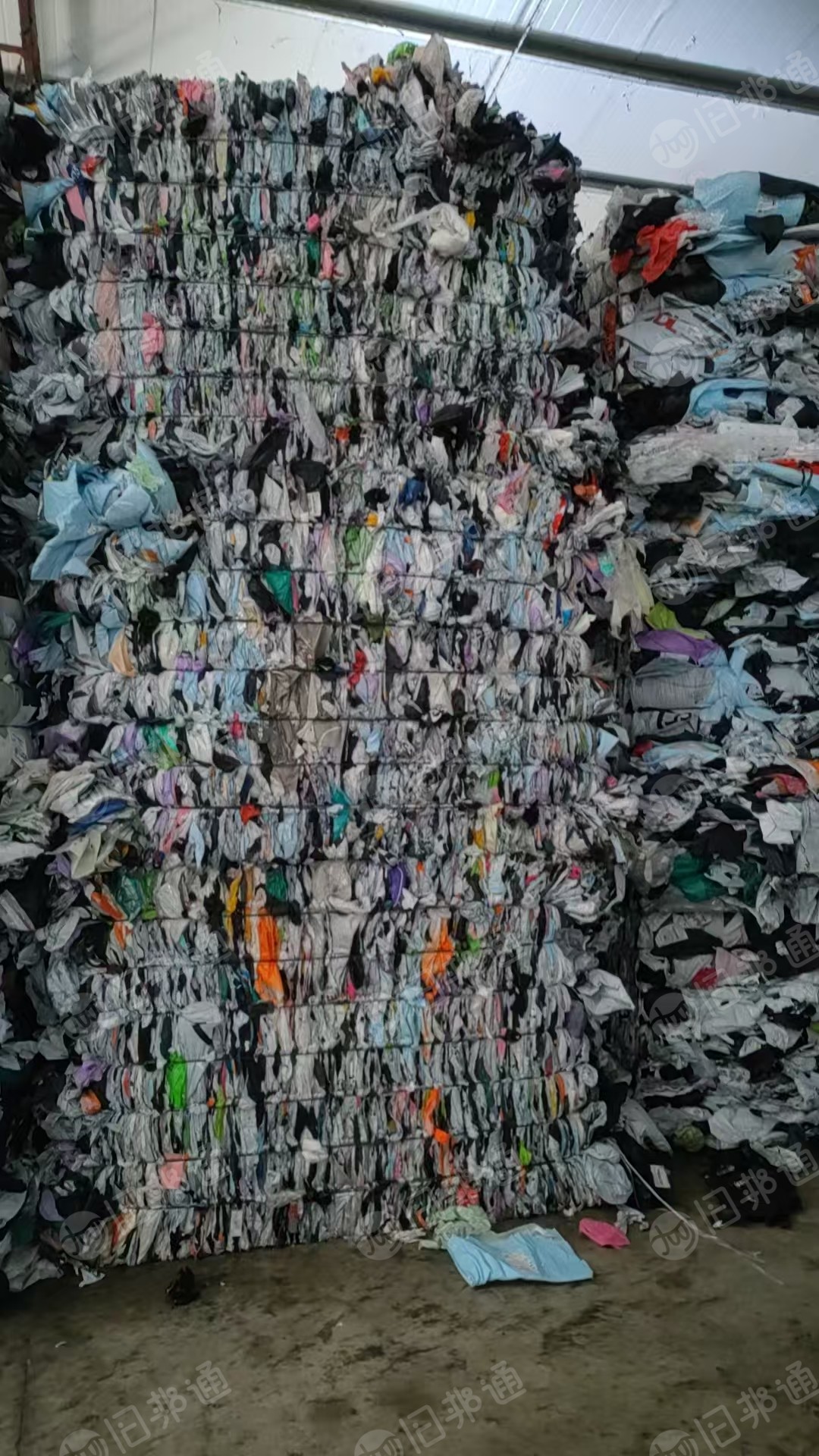出售快递袋毛料，干造室内货，月供60吨