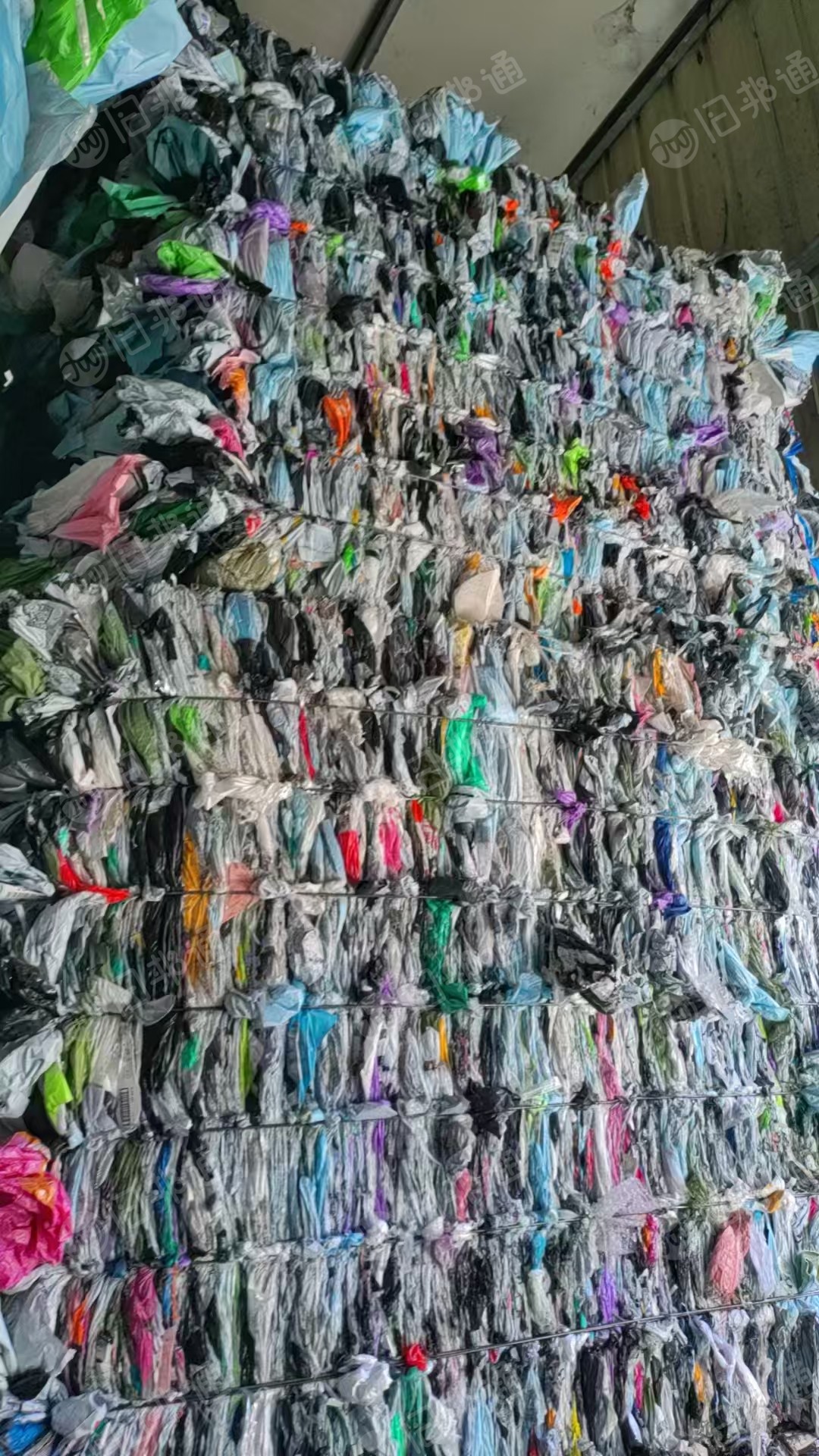 出售快递袋毛料，干造室内货，月供60吨