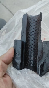 出售油田压油机上的铺助器，PA66，现货120吨