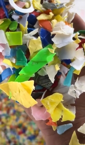 出售花乙破碎料