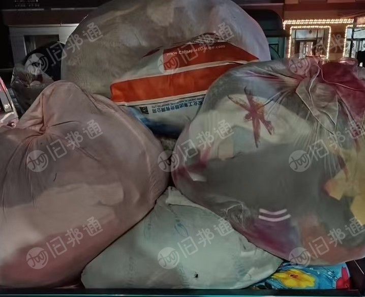 长期出售旧衣服统货，旧衣服通货，市区货，月供4.2米，货在河北邢台