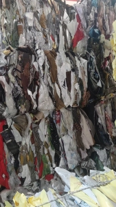 出售花色丙烯压包料