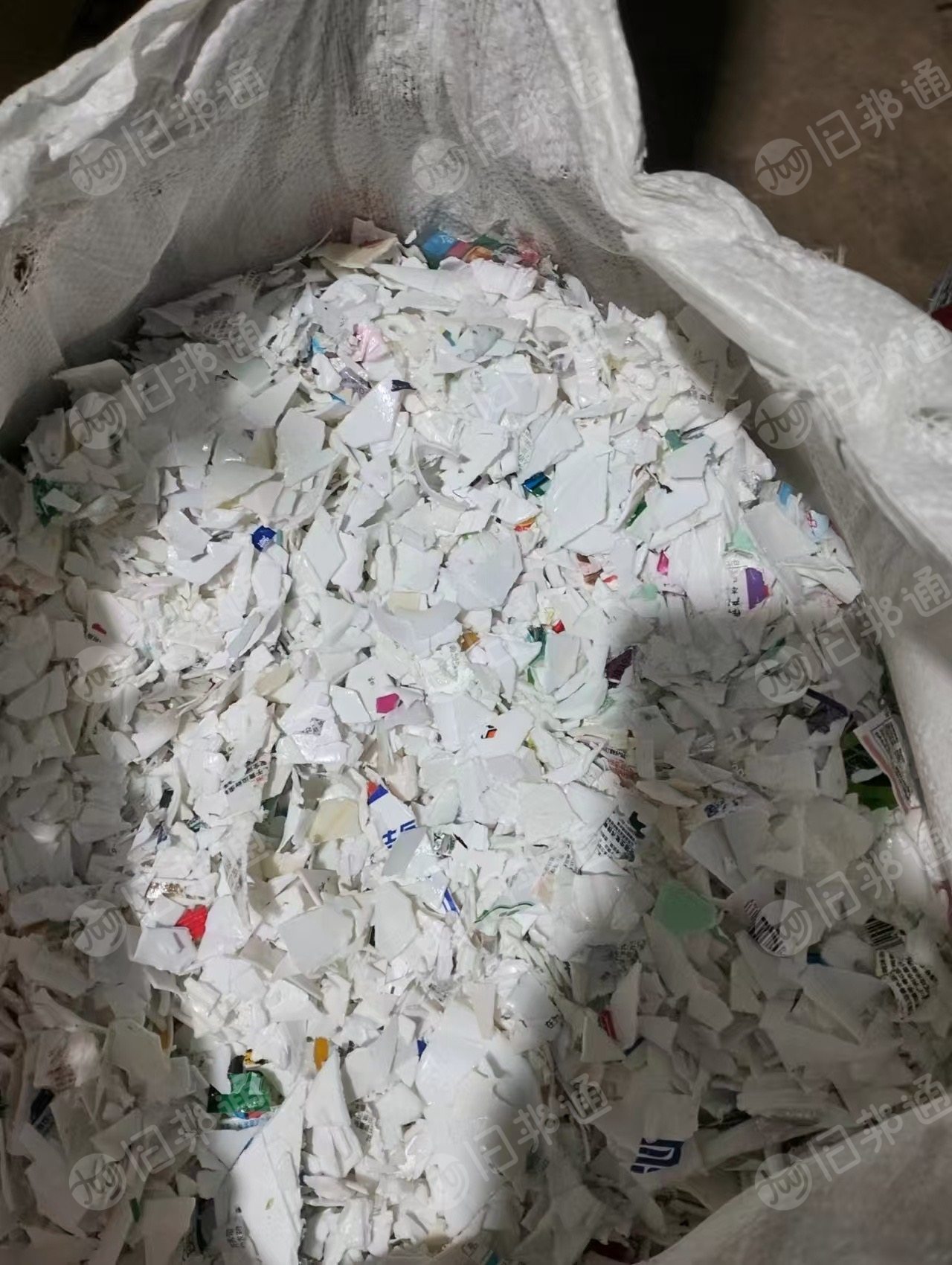 出售花乙破碎料，奶白和花乙啊，清水破五米水槽，现货9.6米两车