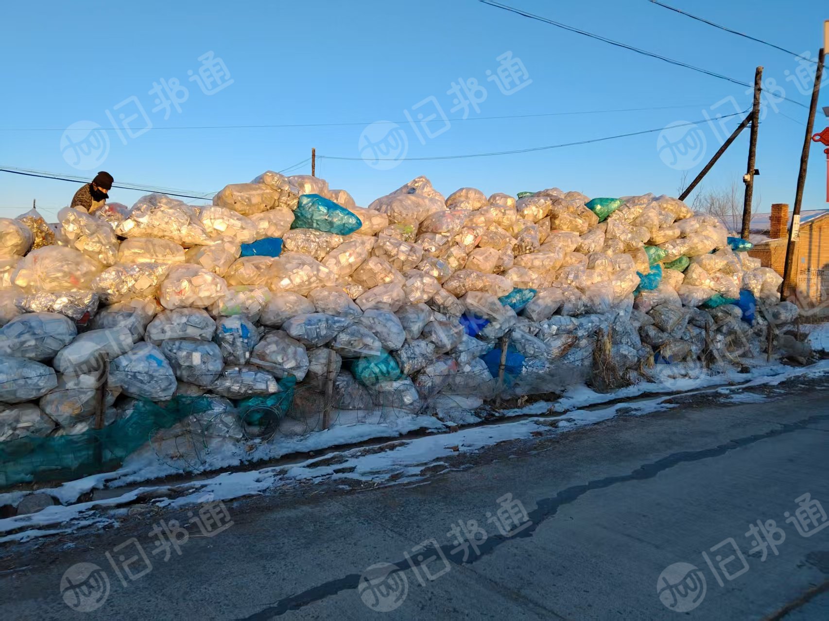 出售铝餐盒毛料，月供20吨