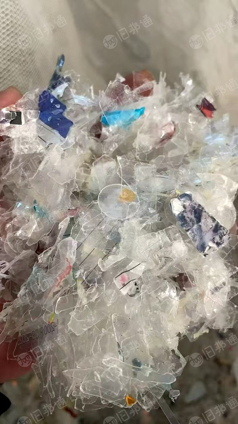 长期出售公仔上面的pet敷贴片破碎料，现货够车