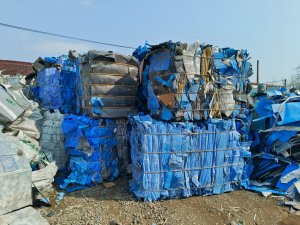 长期出售pp空心板废料，漂沉都有