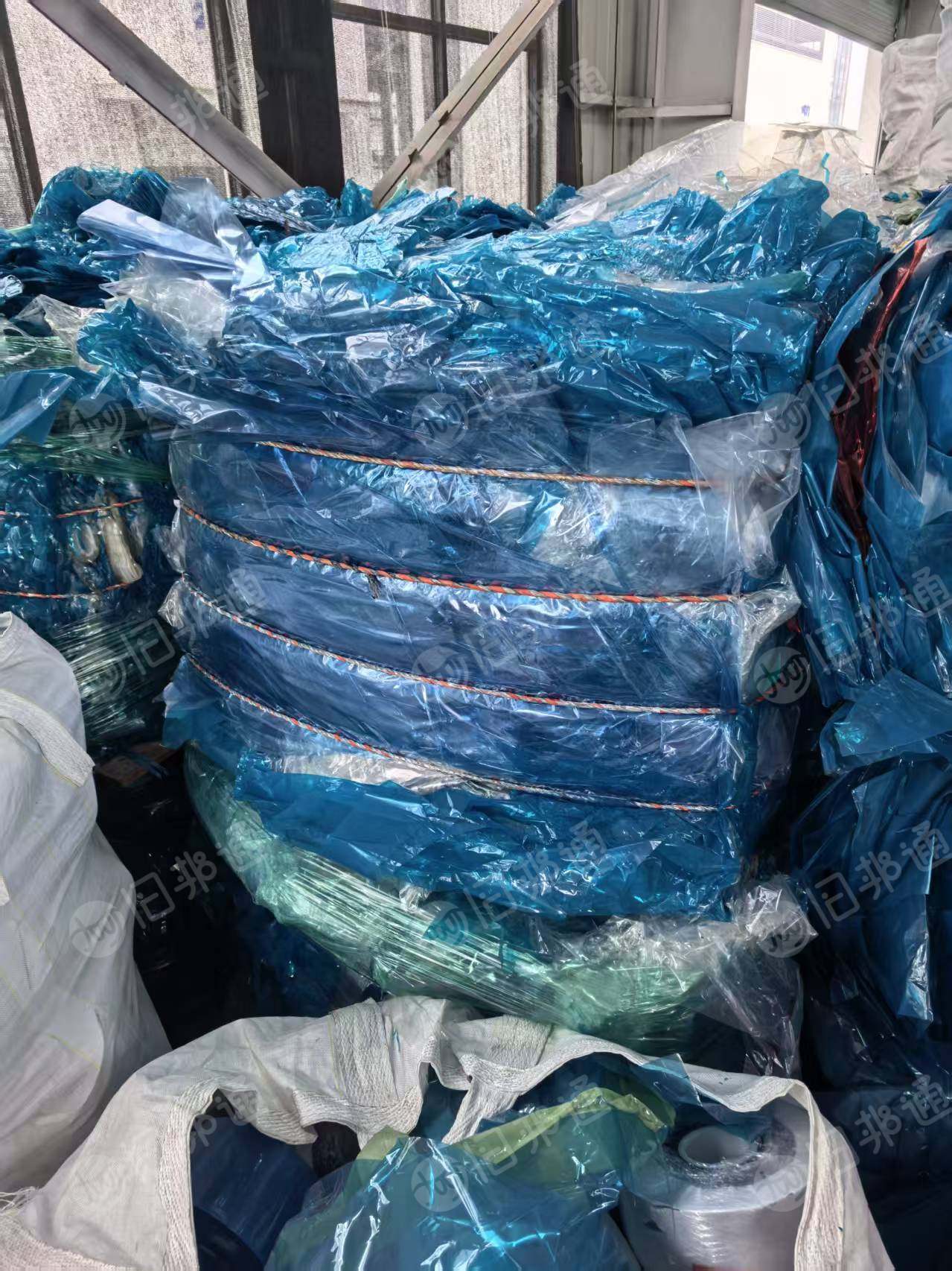 大量求购PET重胶蓝膜废料