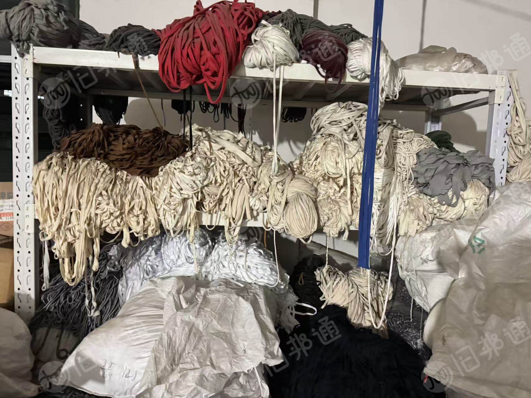 长期出售涤纶织带，废织带，打绳料，大多数都是纯涤的，现货五六吨