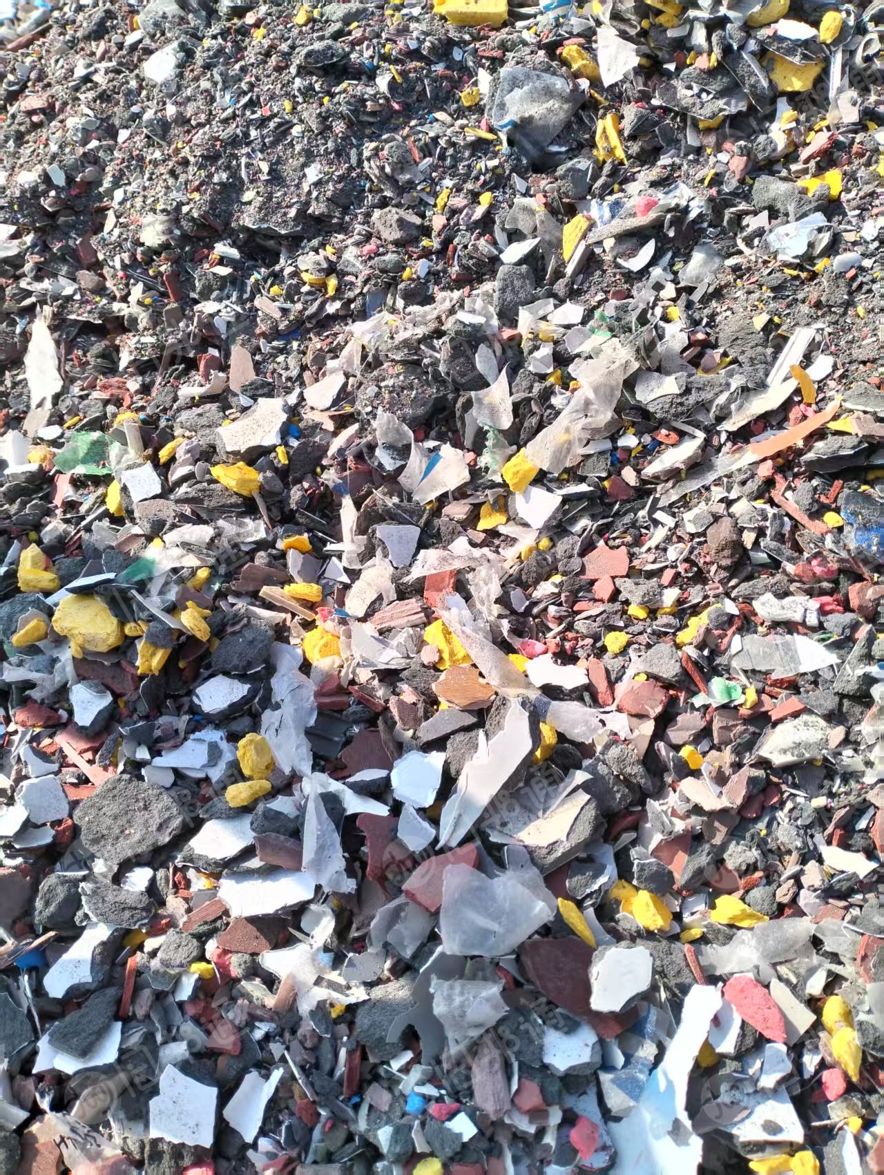 出售PVC杂发泡破碎料，长期有货