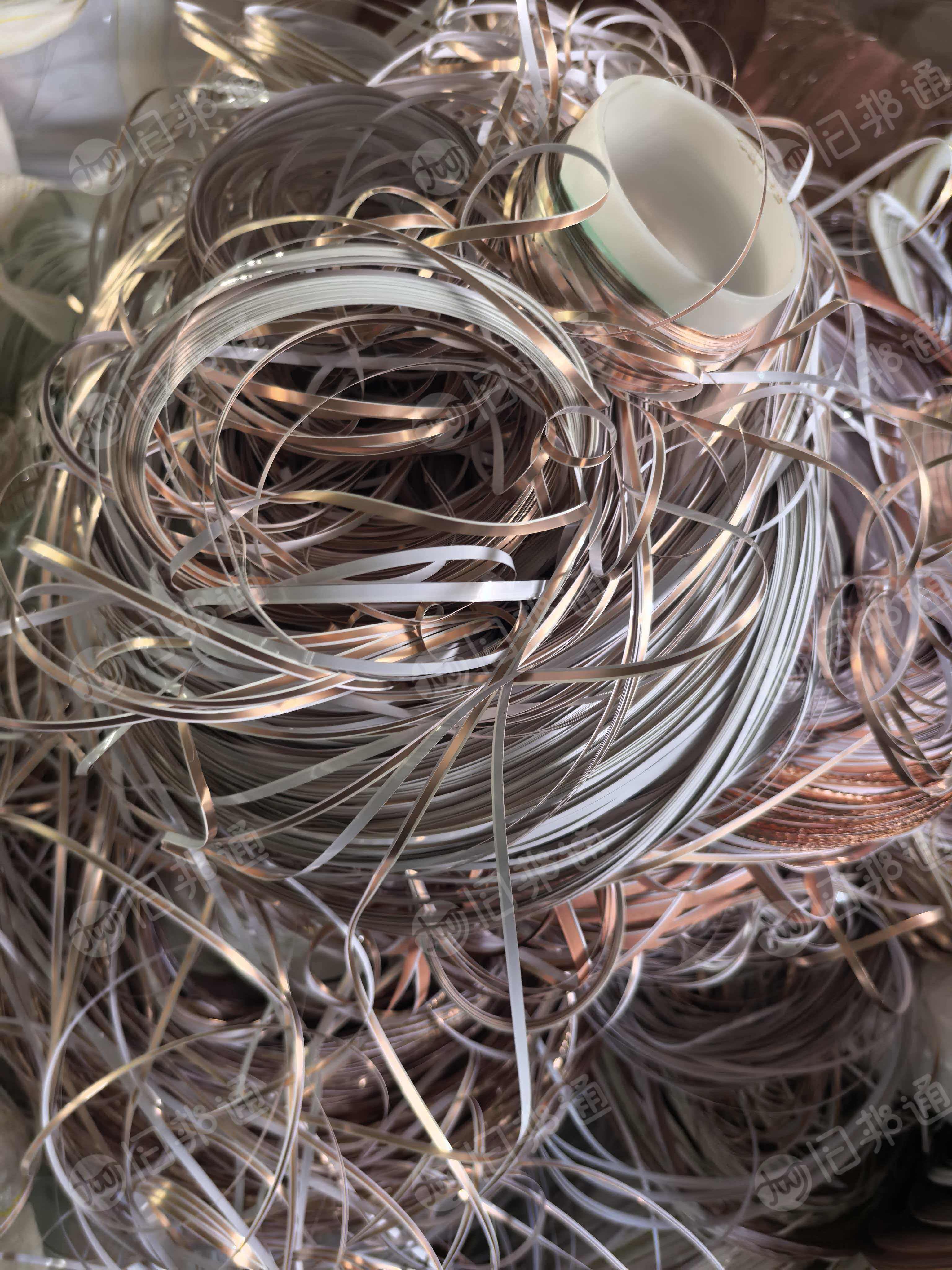 出售ABS毛料，现货几十吨