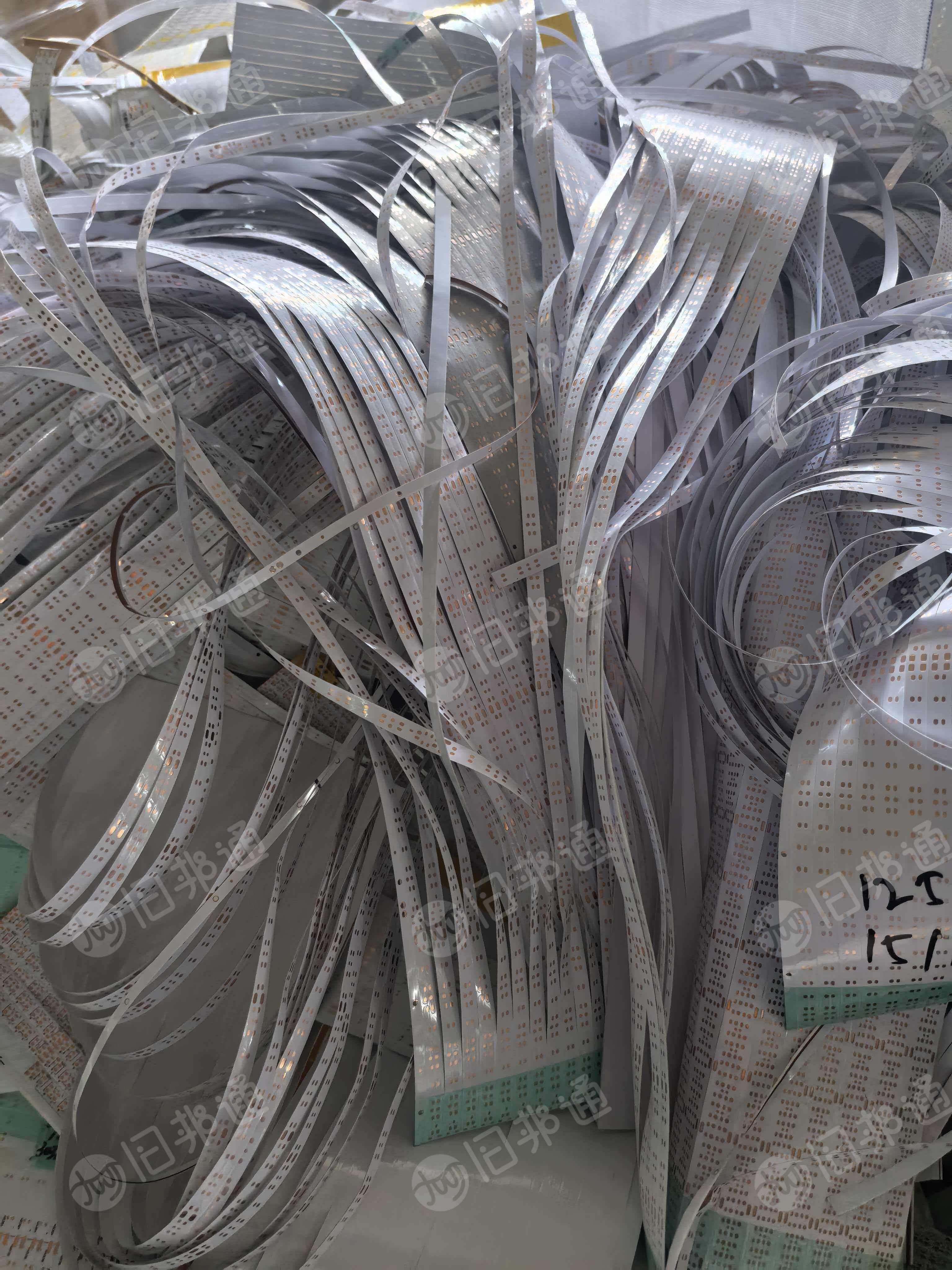 出售ABS毛料，现货几十吨