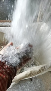 出售PET吸塑盒破碎料，A级，现货7吨左右