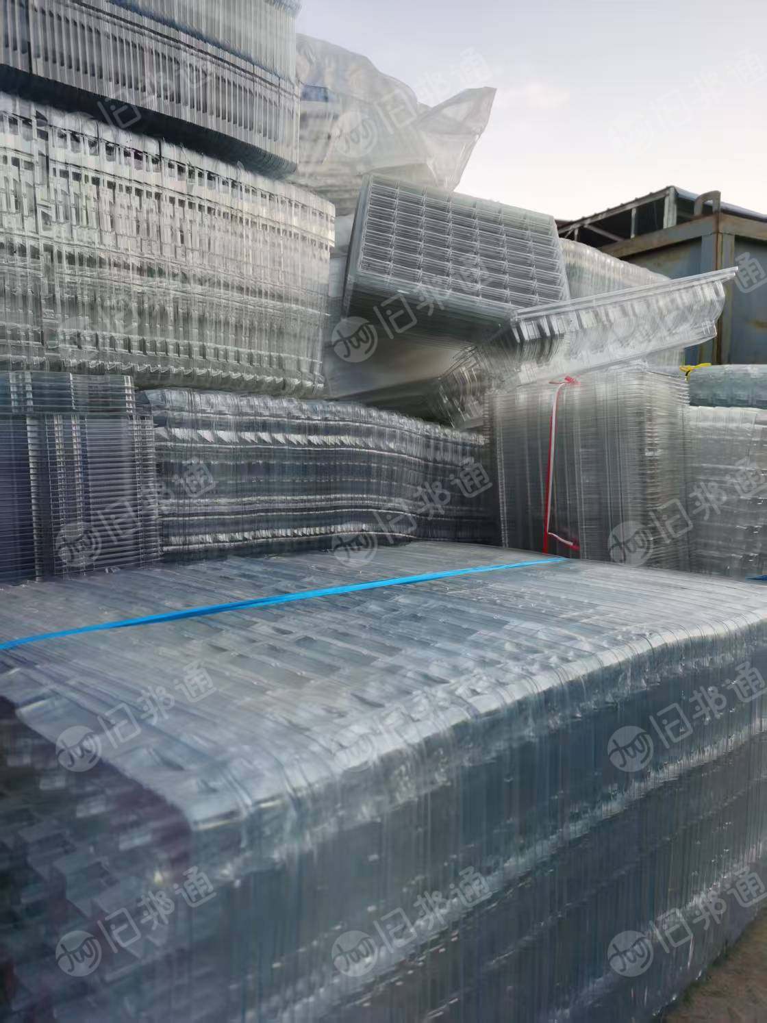 出售PET吸塑盒破碎料，A级，现货7吨左右