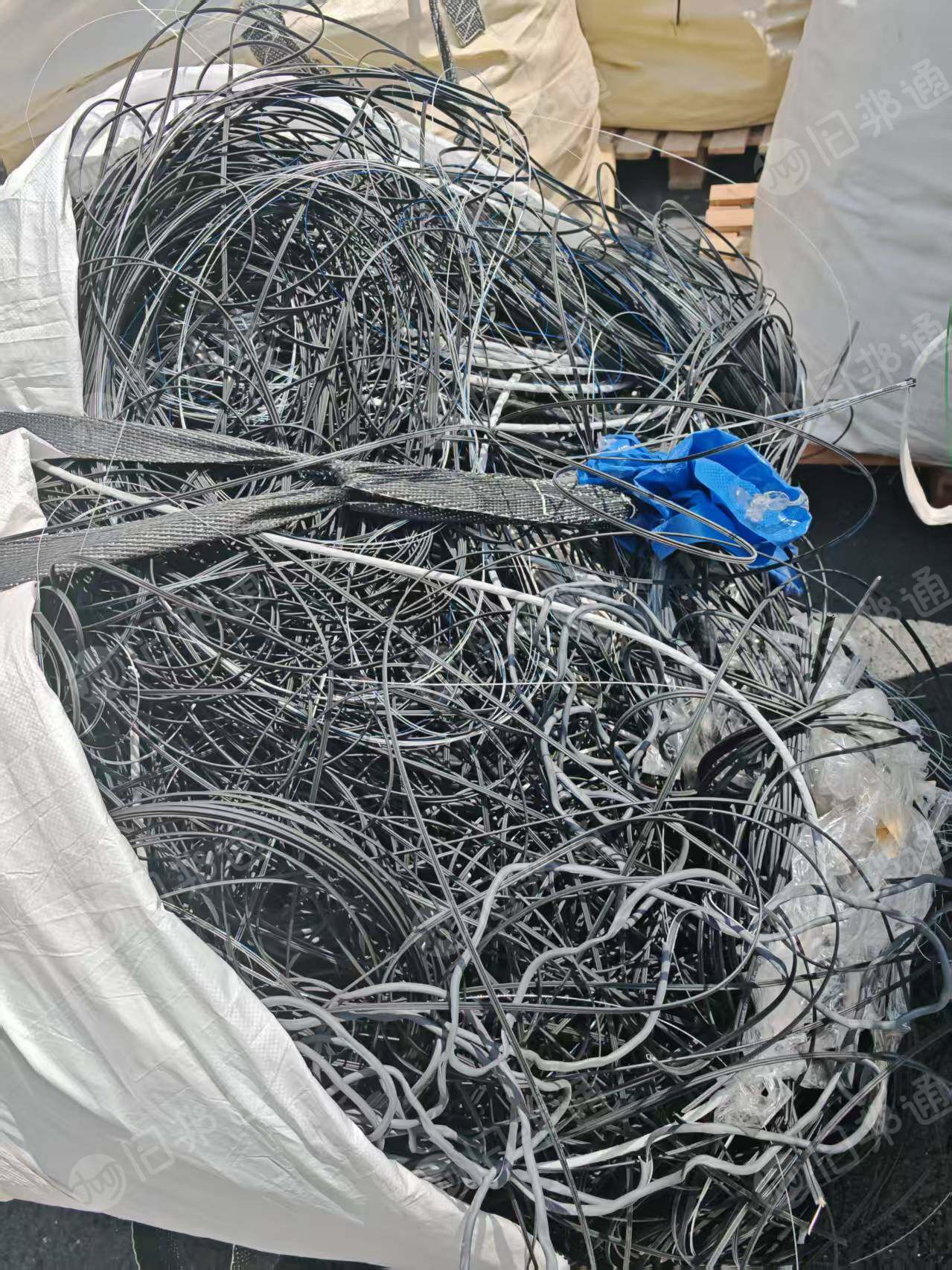 出售光纤厂下来的尾料，现货10吨左右