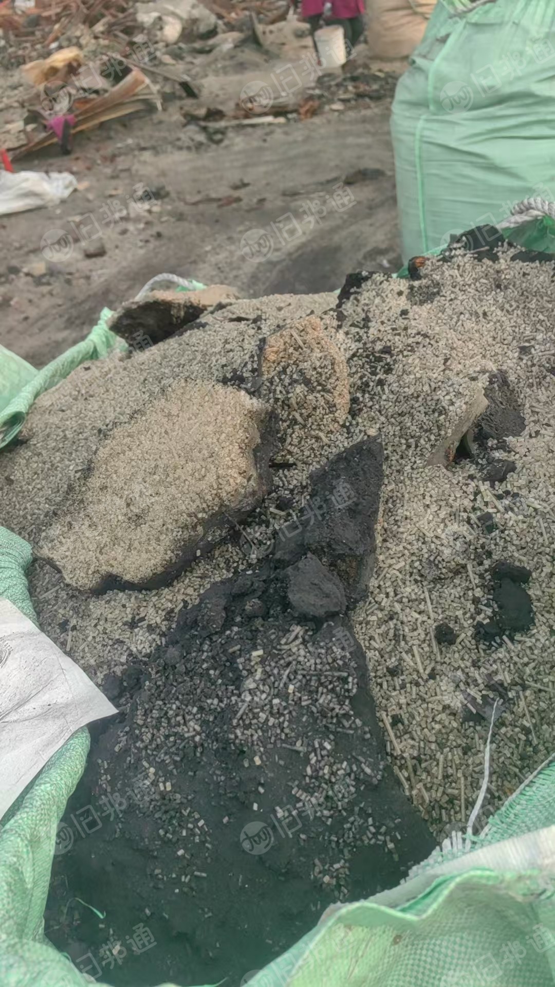 出售EPS颗粒废料，厂房着火抢救出来的，现货10来吨