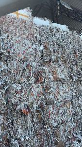 长期出售无膜小花烟卡纸边角料