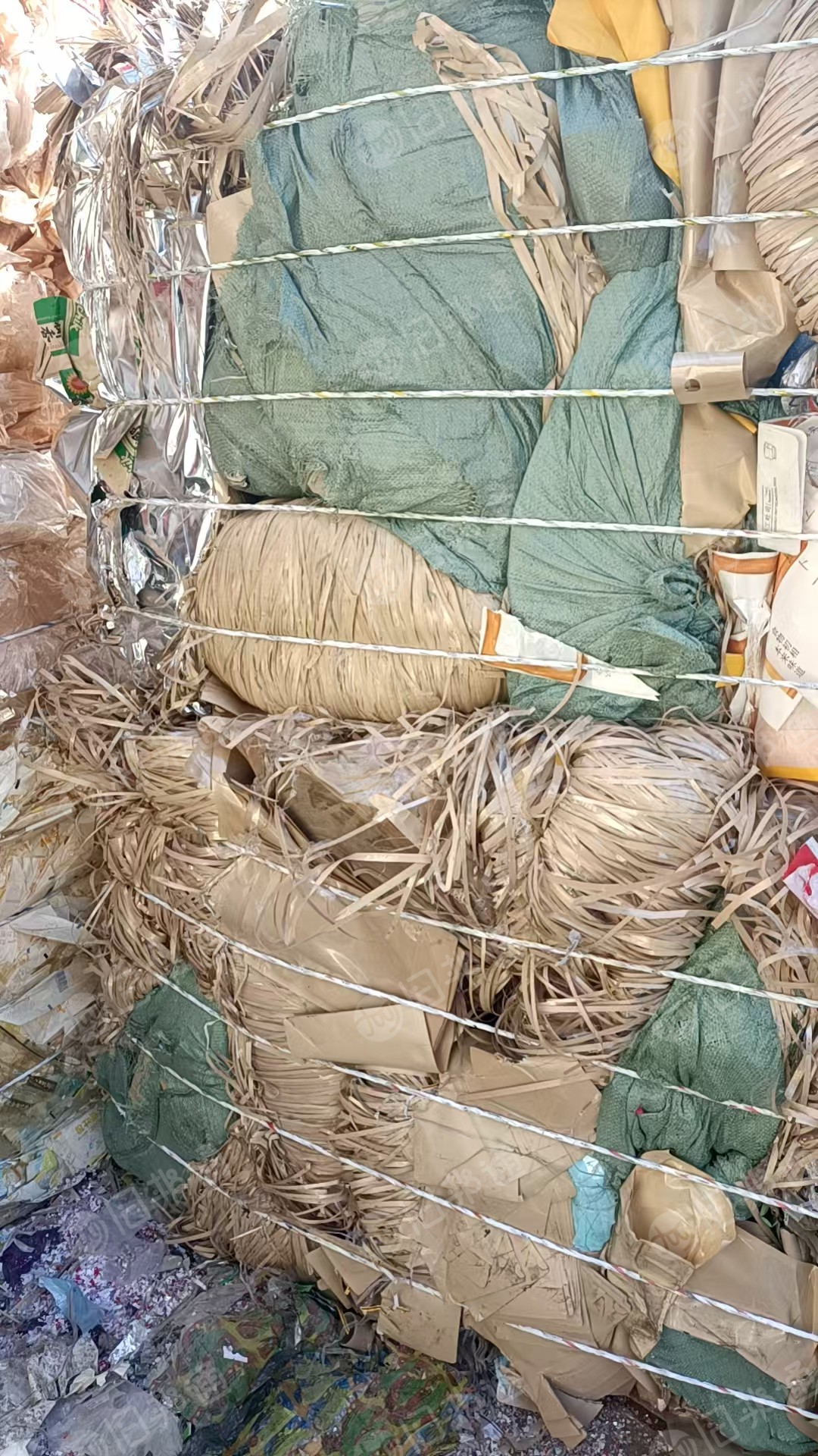 长期出售瓜子袋废料，有白色和黄色两种分开打包