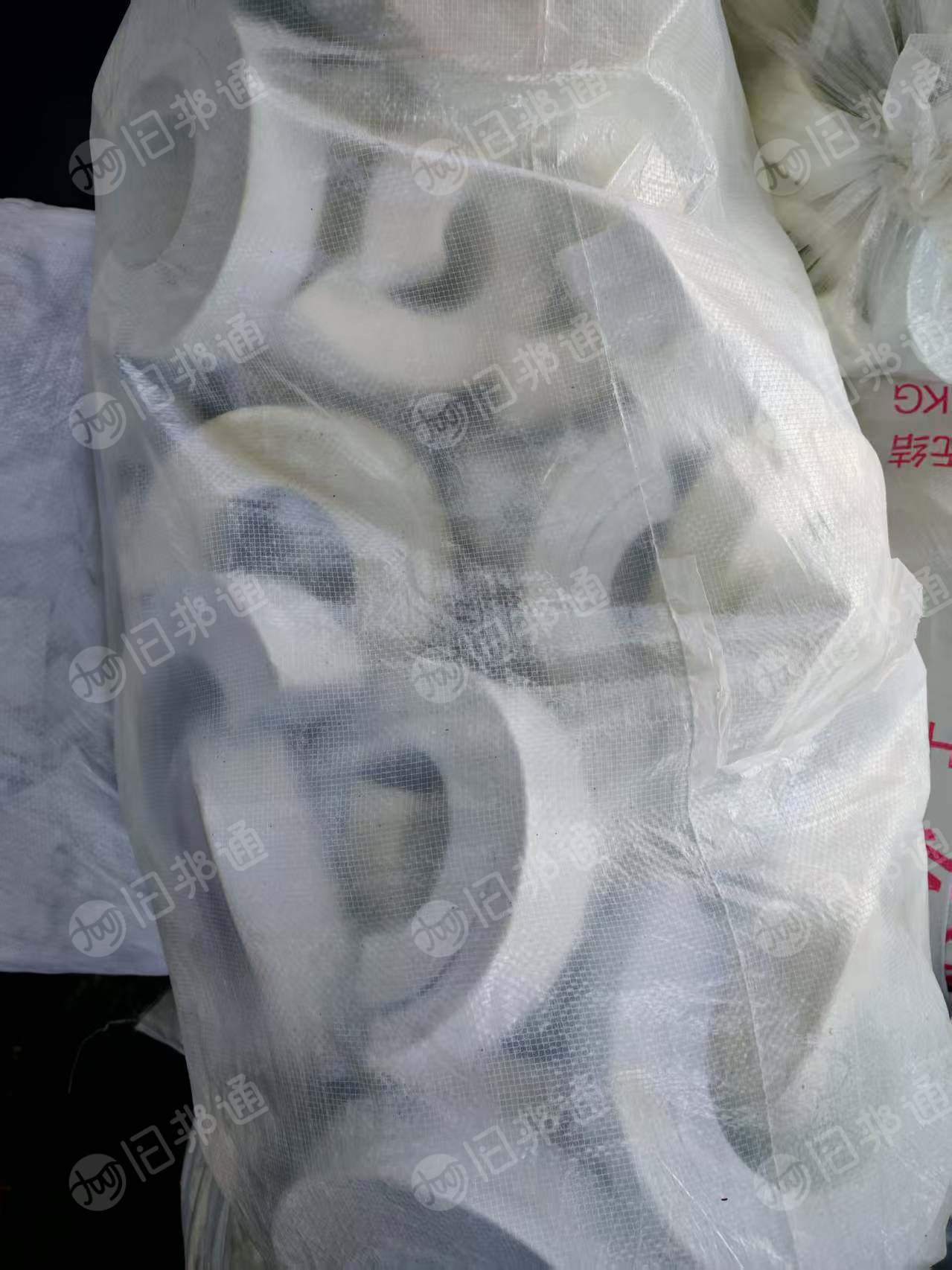 长期出售氨纶废丝，氨纶丝，氨纶干丝，现货有30吨，货在广东汕头