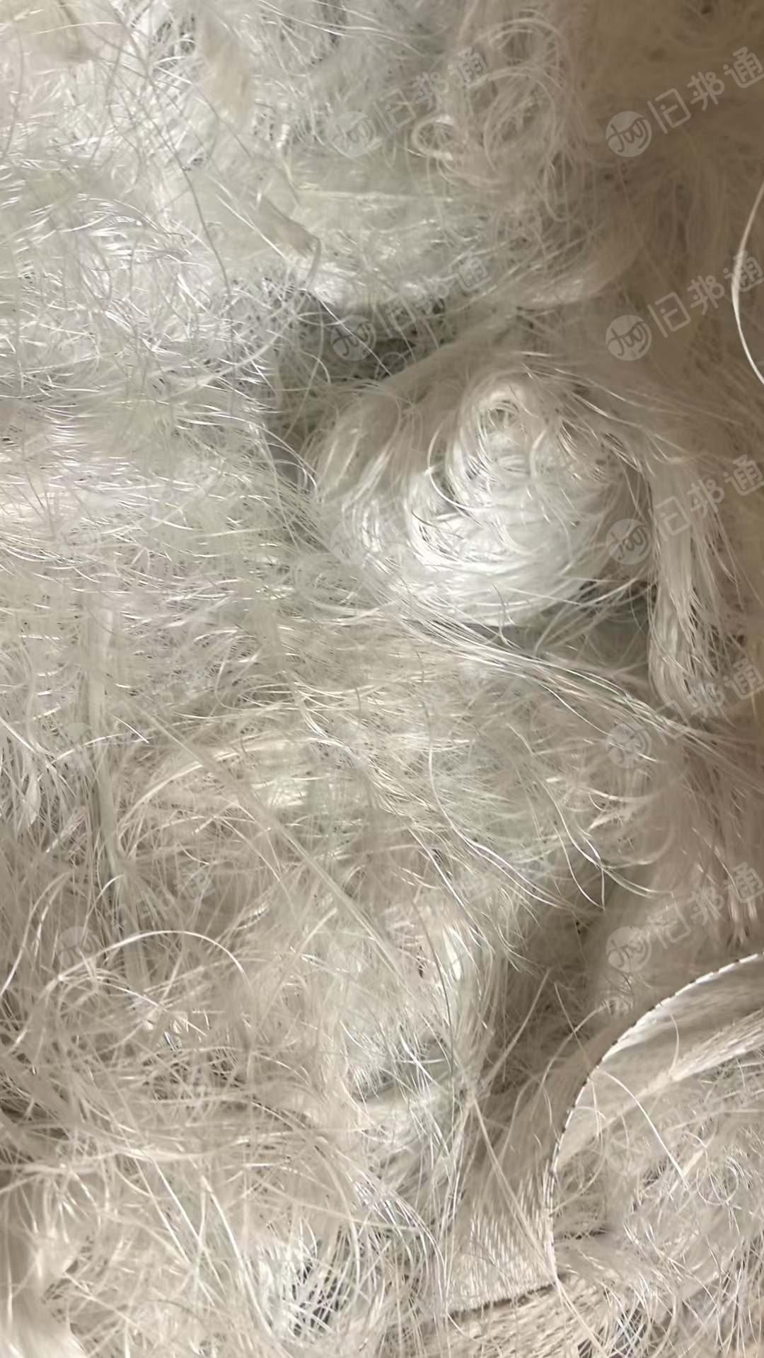 长期出售玻璃纤维废丝，玻璃纤维乱丝，玻璃纤维开刀丝，月供30-50吨，货在河北保定