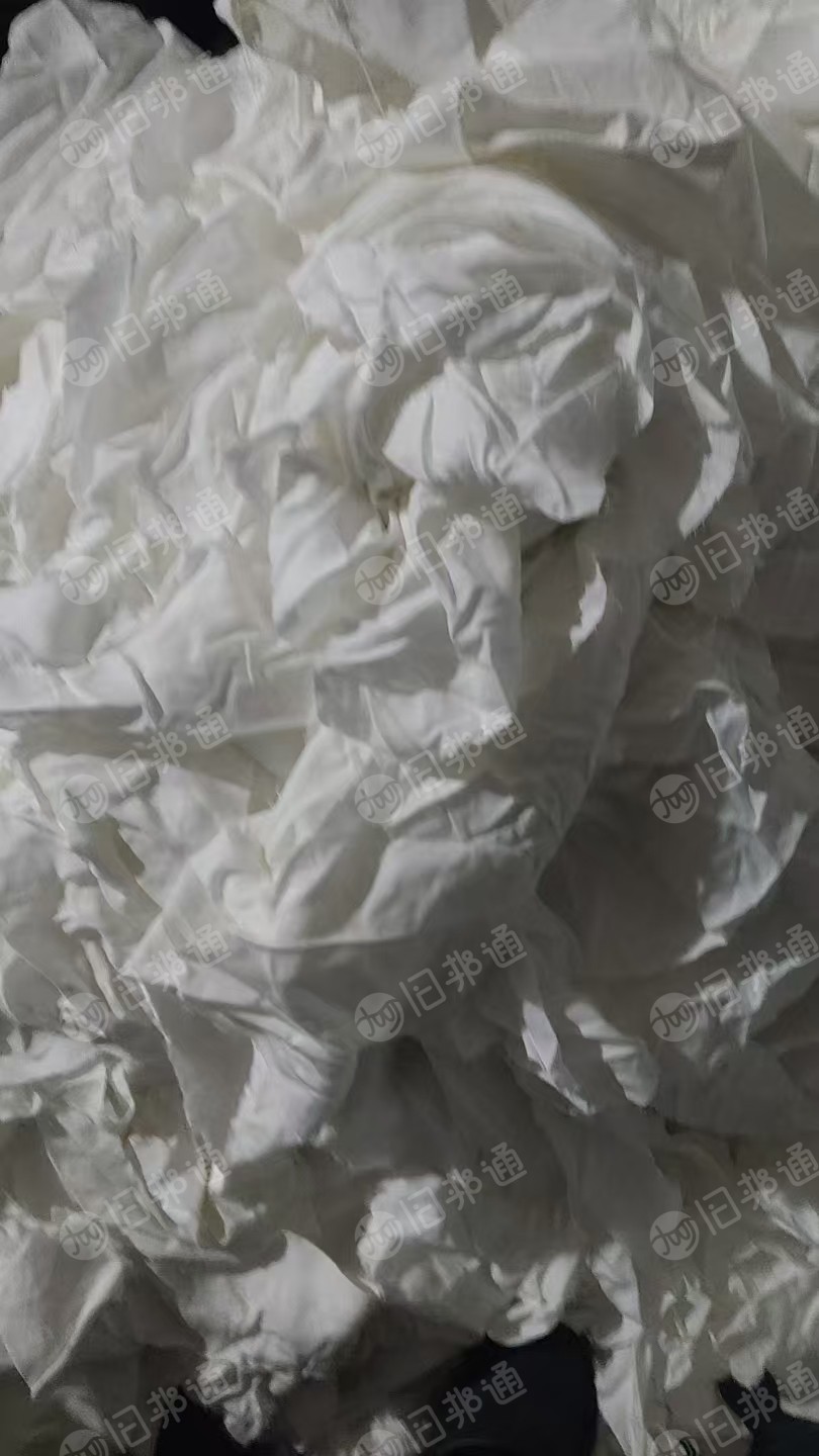 长期出售纯棉，涤棉，天丝棉废布，货在江苏苏州