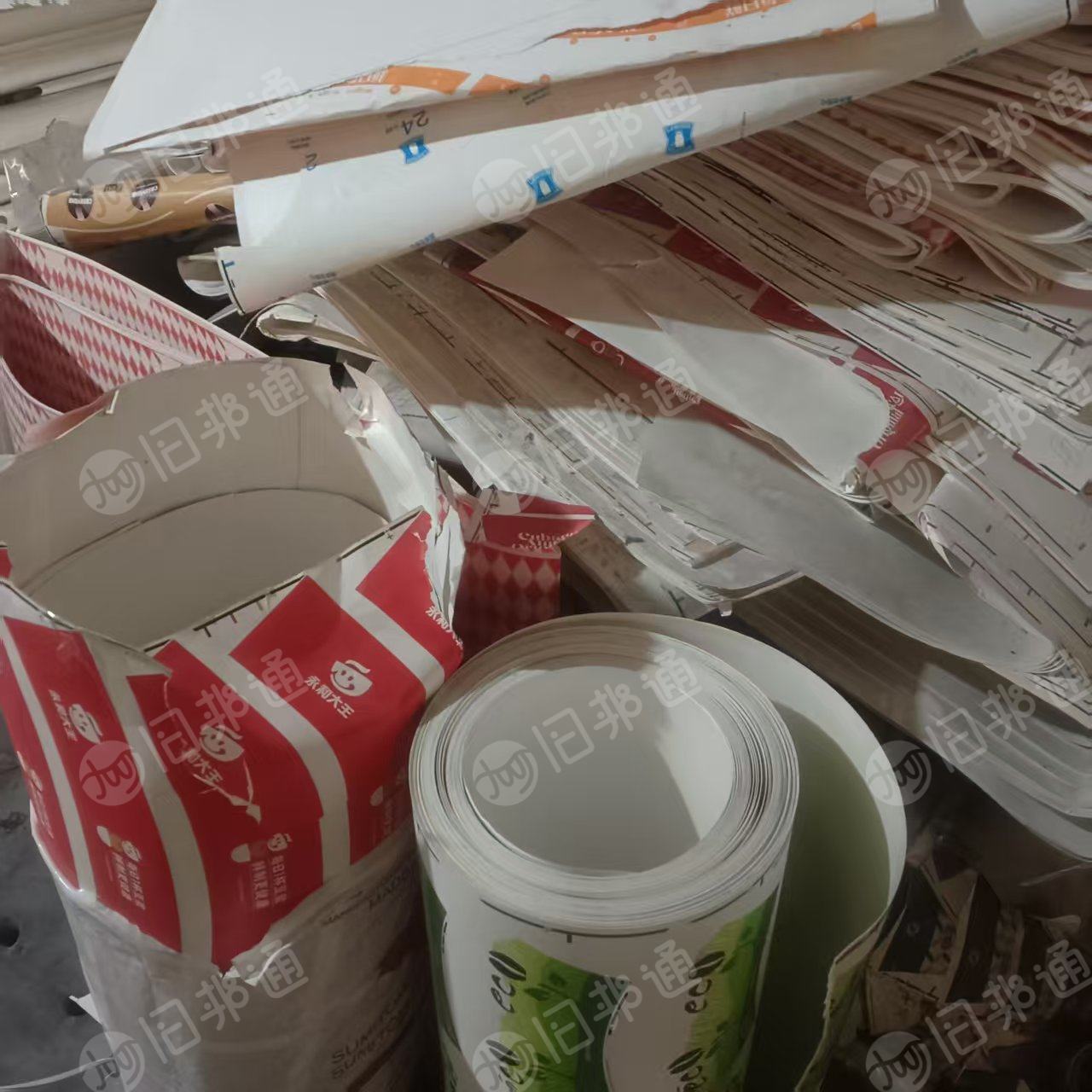 长期出售口杯纸边角料，小花和本色都有