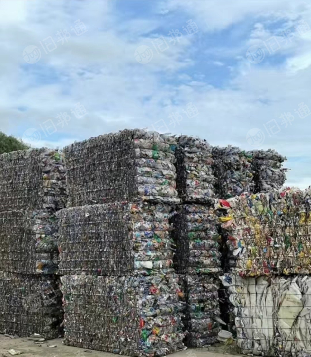 长期出售纯三色瓶砖