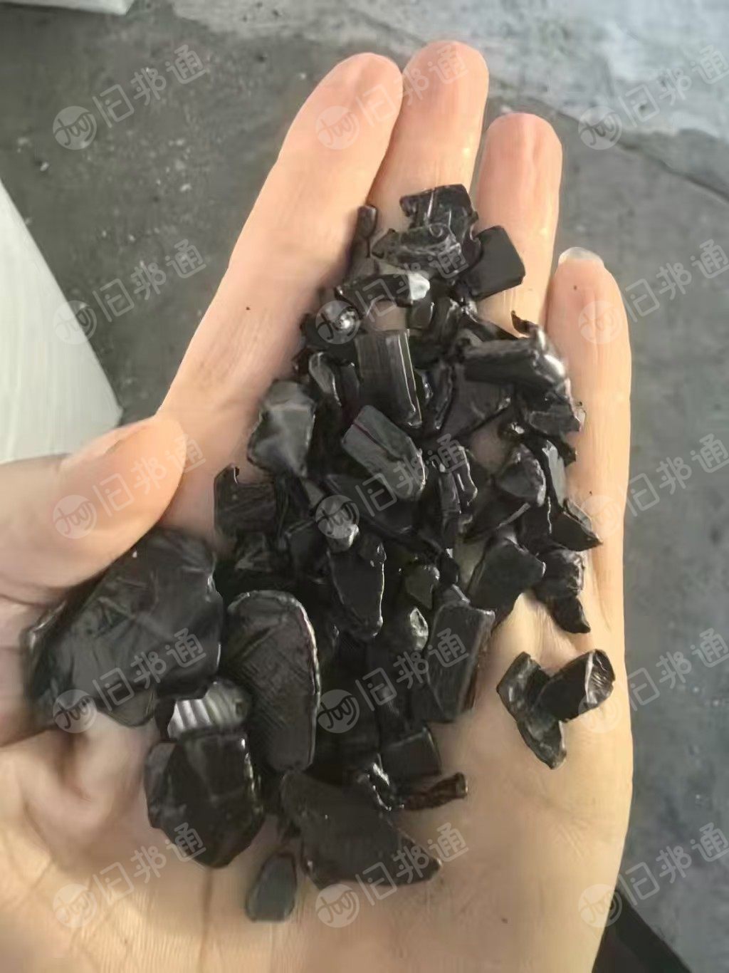长期出售abs/pc合金破碎料，臭a破碎料，现货10多吨