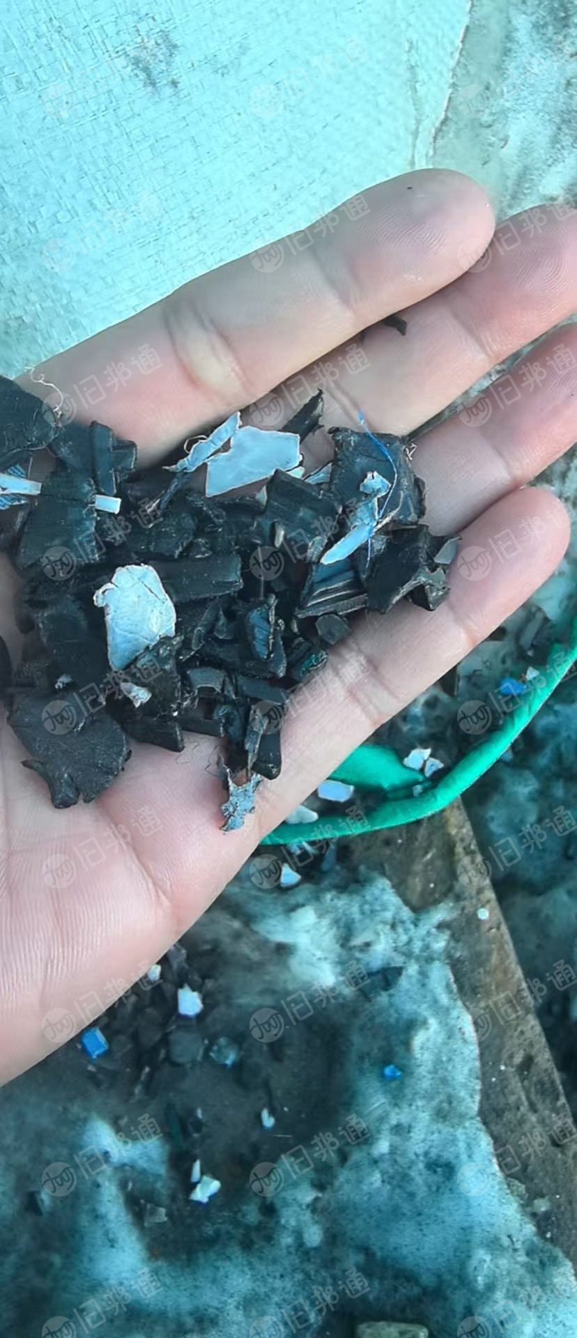 出售PP电瓶壳破碎料，水破的，现货150吨以上