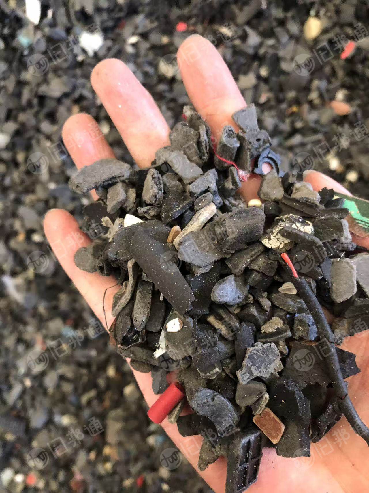 出售硅胶 橡胶 塑料混合破碎料