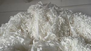 长期出售做袋子下来的木浆无纺布边角料，木浆废布