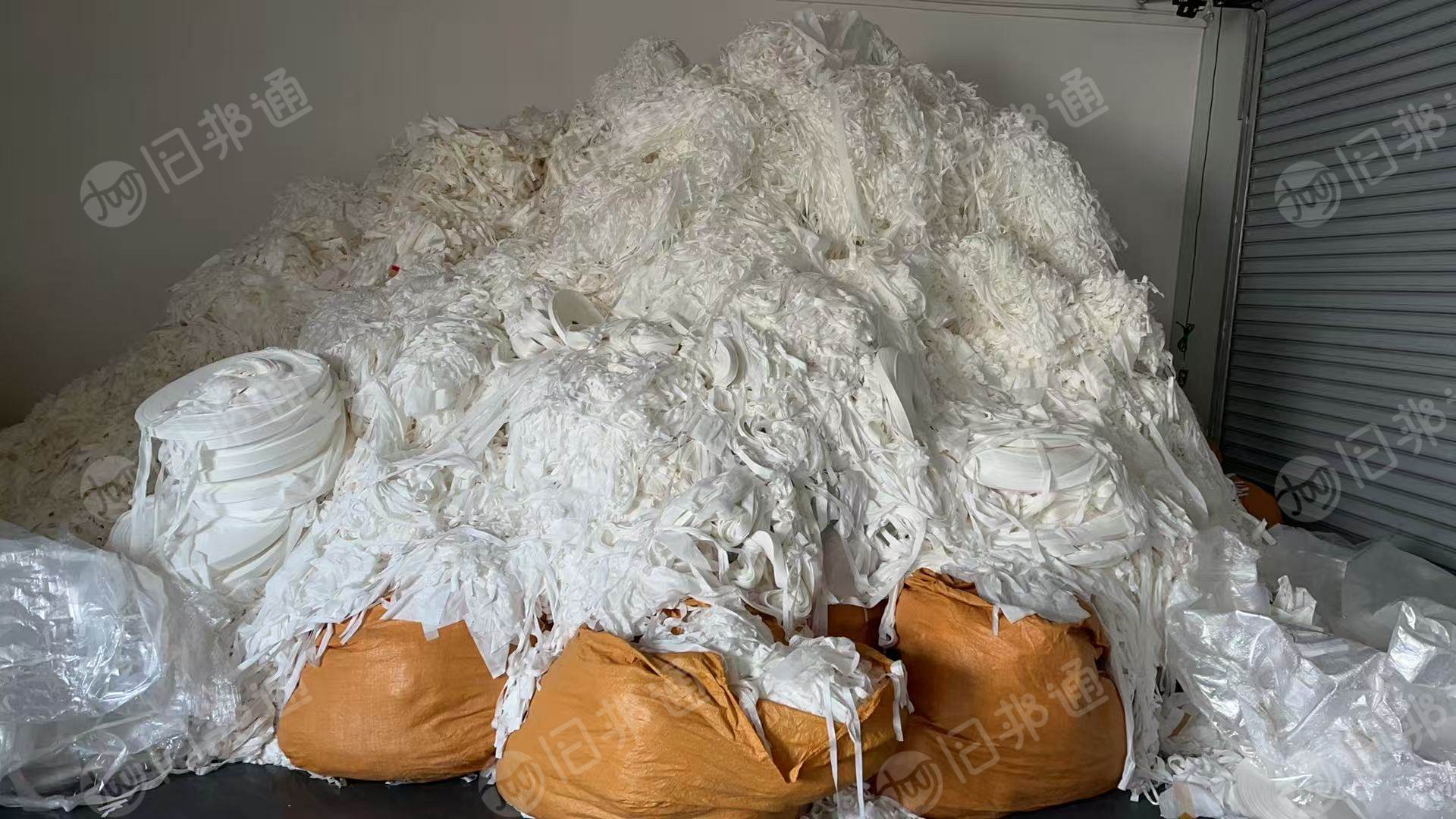 长期出售做袋子下来的木浆无纺布边角料，木浆废布