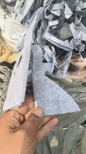 长期大量出售涤纶网布无纺布，鞋厂下来的，每个月大几十吨，货在浙江温州