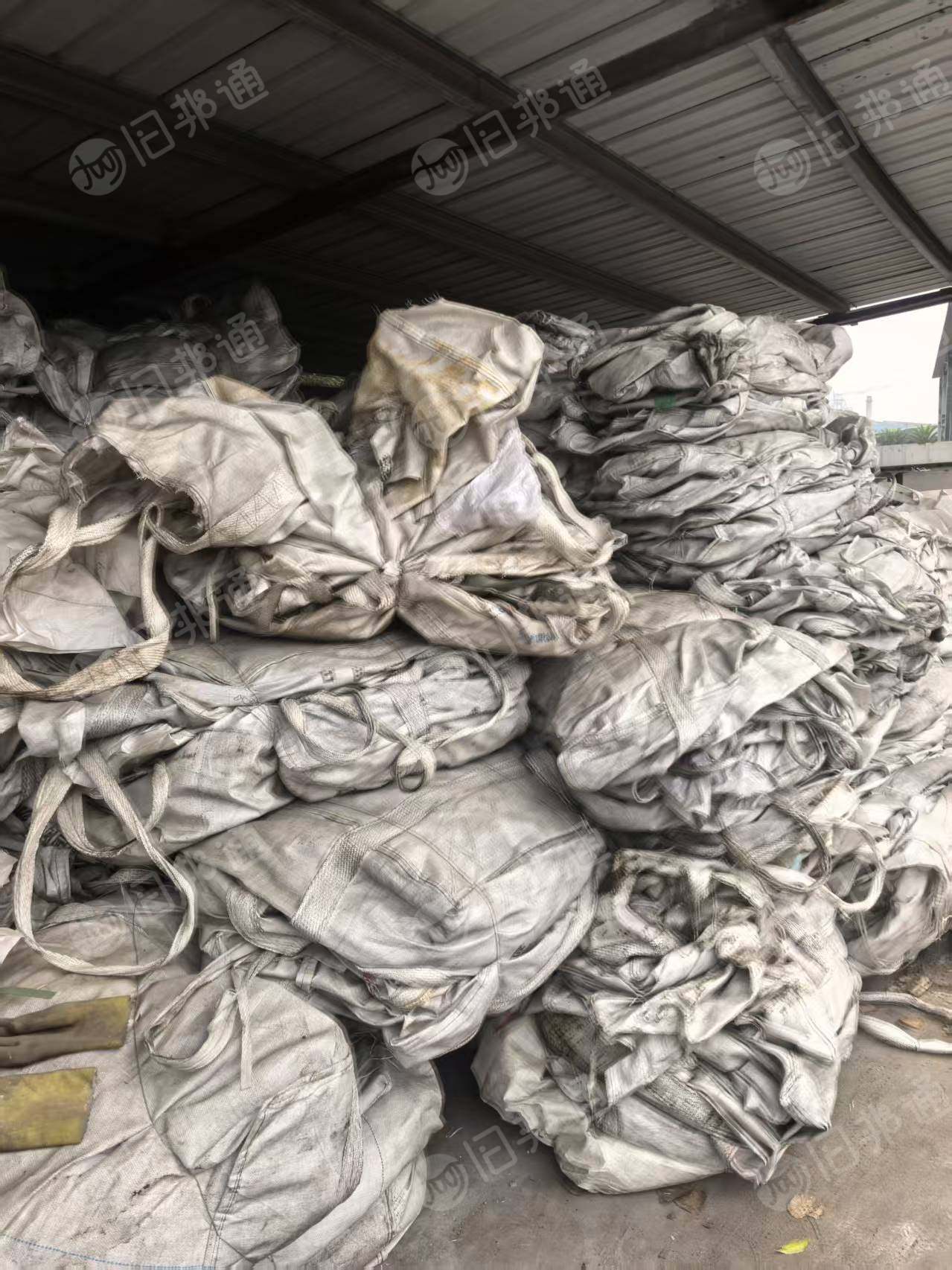 出售钢铁厂下来的废旧吨包，纯白吨包，现货30吨