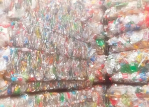 出售三色瓶砖，PET瓶砖