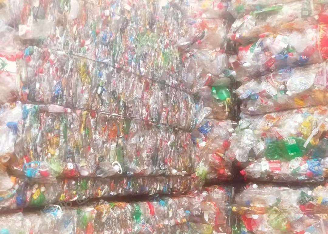 出售三色瓶砖，PET瓶砖