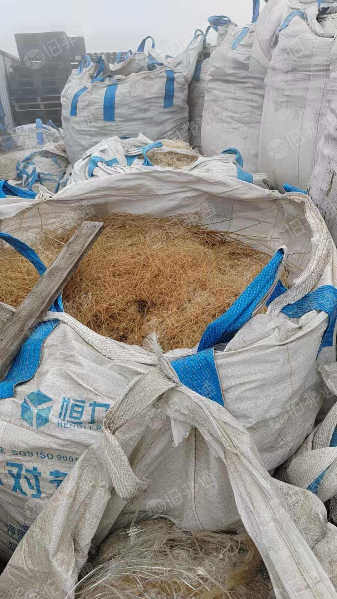 出售PC机头料，异山梨醇，1.4环乙烷二甲醇，碳酸二苯酯在催化剂的作用下三元聚合生产异山梨醇PC 