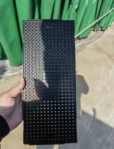 长期出售电子厂下来的ic托盘，高温板，线路板等